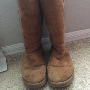 Brown UGG boots